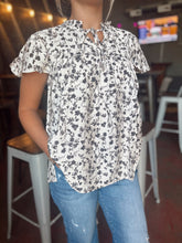 Load image into Gallery viewer, Ditsy Floral Print Blouse in B&amp;W (S-3XL)
