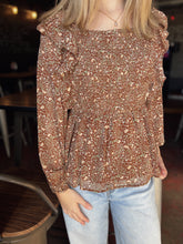 Load image into Gallery viewer, Womens Mixed Botanical Print Ruffle Detail Peplum Top (S-3XL)