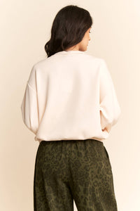 Silky Embroidered Sweatshirt (S-3XL)