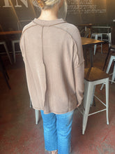 Load image into Gallery viewer, Ella Ribbed Long Sleeve (S-3XL) | 2 Colors