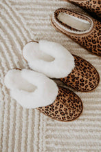 Load image into Gallery viewer, Leopard Print Faux Fur Cozy Slippers