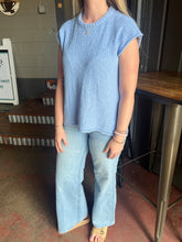 Load image into Gallery viewer, TEXTURED CAP SLEEVE SWEATER VEST