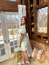 Load image into Gallery viewer, Green Floral Puff Sleeve Mini Dress