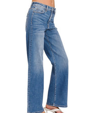 Load image into Gallery viewer, Shana High Waist Straight Leg Denim in Medium Wash