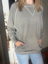 Load image into Gallery viewer, Sleet Pigment Dyed Sweatshirt (S-3XL)