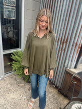 Load image into Gallery viewer, Flowy Basic Split Neck Oversized Top (S-3XL) | Olive