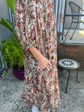 Load image into Gallery viewer, Allie Bohemian Floral Maxi Dress (S-3XL)