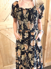 Load image into Gallery viewer, Antique Floral Smocked Puff Sleeve Dress (S-3XL)