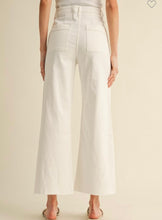 Load image into Gallery viewer, White Flared Denim with Front Pockets (S-XL)
