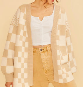 Latte Checkered Cardigan (S-XL)