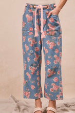Load image into Gallery viewer, Flora Printed Denim Pants (S-3XL)
