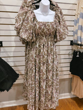 Load image into Gallery viewer, Cared For Floral Midi Dress (S-3XL)
