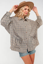 Load image into Gallery viewer, BUTTON DOWN PLAID SMOCKED POCKET SHIRTS: (S-3XL)
