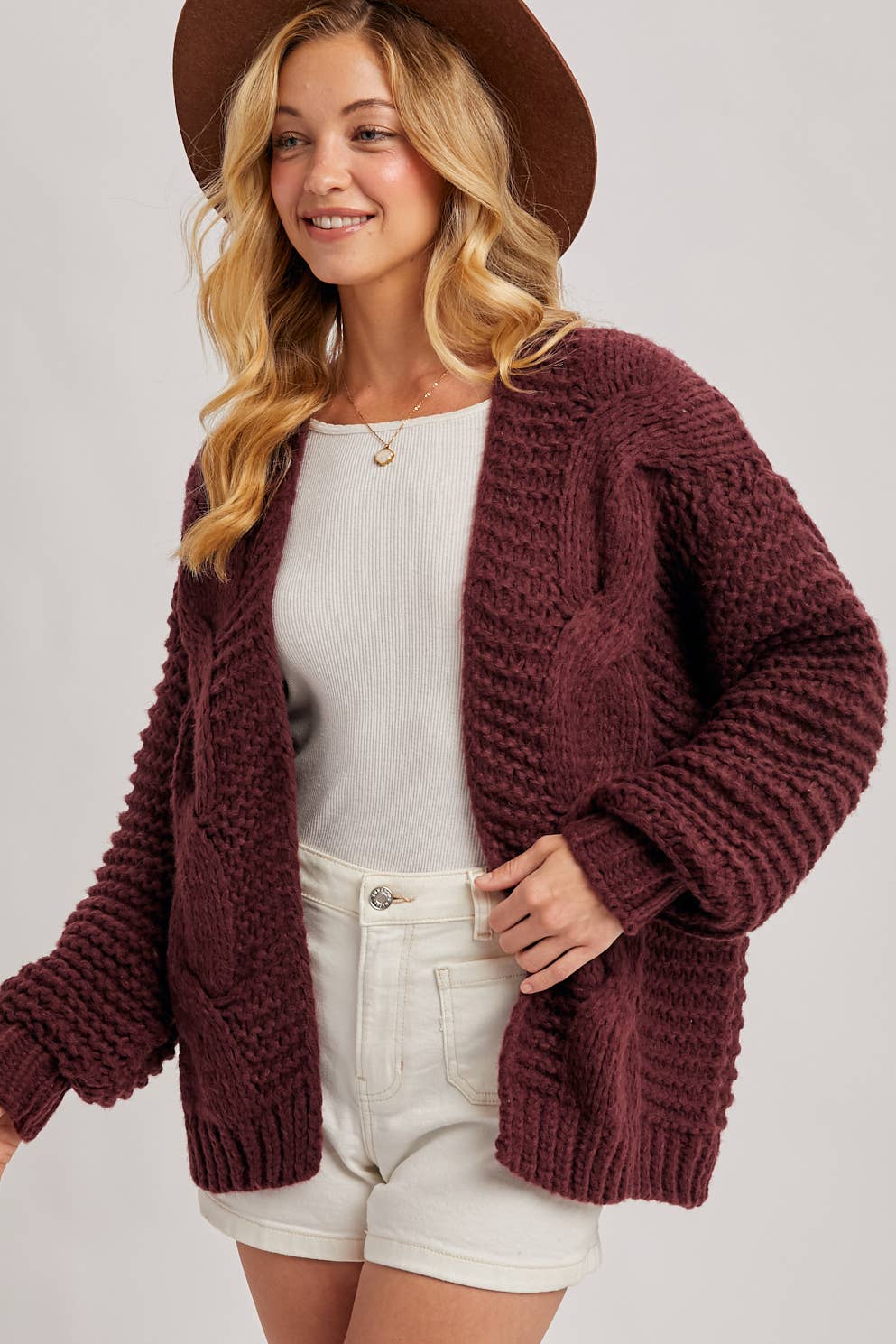 Chunky Cable Knit Cardigan in Maroon