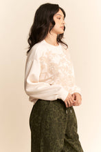 Load image into Gallery viewer, Silky Embroidered Sweatshirt (S-3XL)